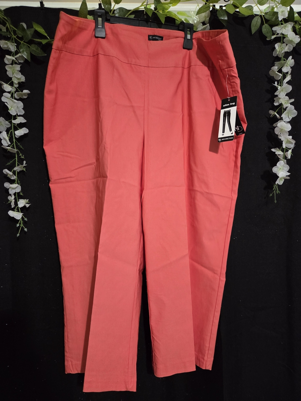 new directions Coral Pull-On Cropped Ankle Pants